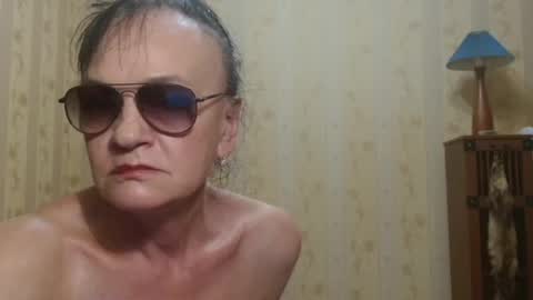 valentijm online show from July 2026 10:14:02 PM