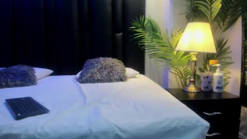 valeri_tafur online show from November 2025 11:03:02 AM