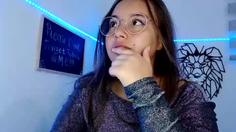 valeria online show from November 2025 01:48:02 AM