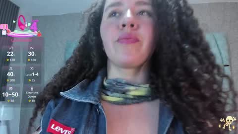 Valeria online show from November 2025 07:12:01 PM