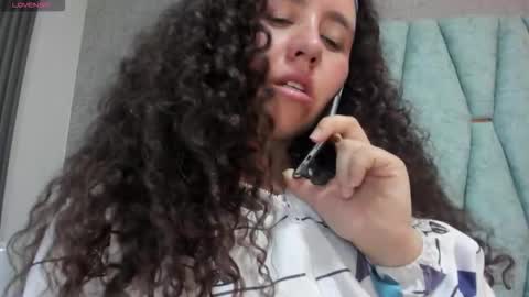 Valeria online show from November 2025 08:30:01 PM