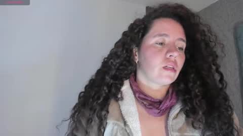 Valeria online show from November 2025 03:22:02 PM