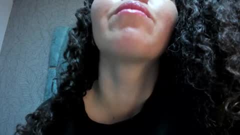 Valeria online show from November 2025 01:58:01 PM