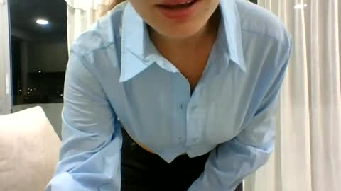 valeriafrannco online show from June 2026 04:10:01 AM