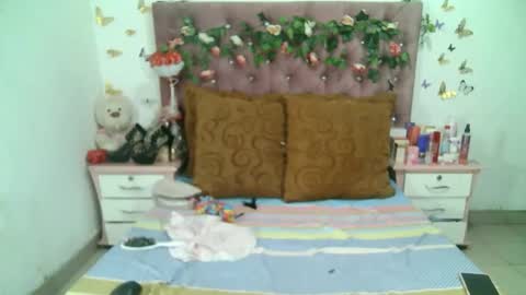 La valerie26 online show from November 2025 01:28:02 PM