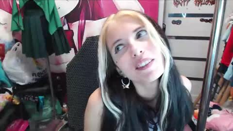 ValeriaXKiss online show from December 2025 08:40:01 PM