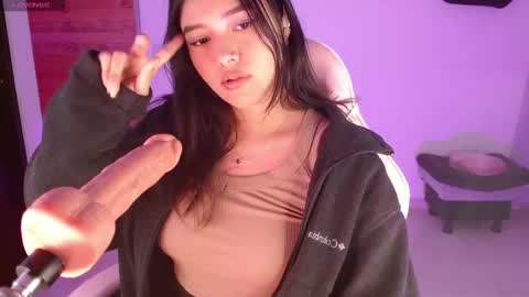 Snapshot of valeribell1 chatting on February 2026 01:26:01 AM Valeri online show from February 2026 01:26:01 AM