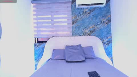 Snapshot of valerie_arias chatting on May 2026 07:30:02 PM Valerie online show from May 2026 07:30:02 PM