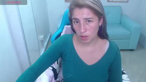 Snapshot of valerie_b chatting on December 2024 01:00:02 PM valerie_b online show from December 2024 01:00:02 PM