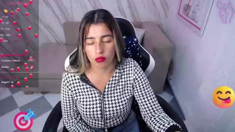 Snapshot of valerie_b chatting on March 2025 10:30:02 AM valerie_b online show from March 2025 10:30:02 AM