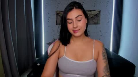 Snapshot of valerie_corthez chatting on July 2026 09:43:02 PM VALERIE online show from July 2026 09:43:02 PM