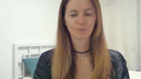 Snapshot of valerie_rose777 chatting on October 2025 08:20:02 PM valerie_rose777 online show from October 2025 08:20:02 PM