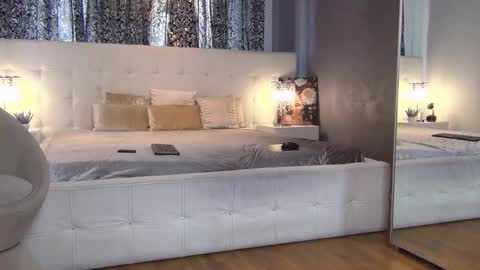 Valerie online show from February 2026 12:26:01 PM