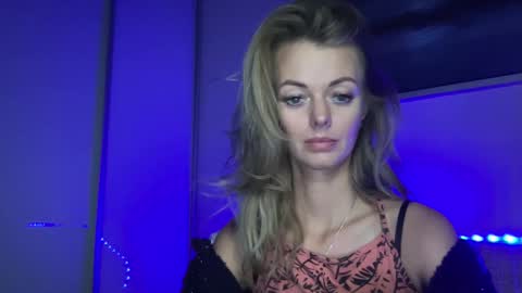 Valerie  online show from January 2025 06:23:02 PM