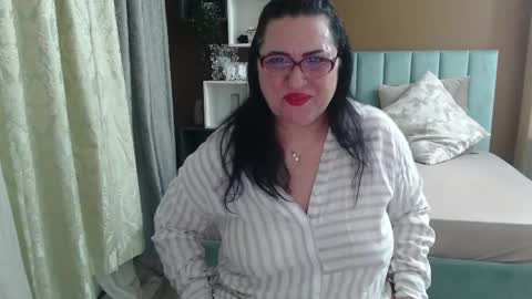 valeriesmiths online show from May 2026 06:08:01 AM