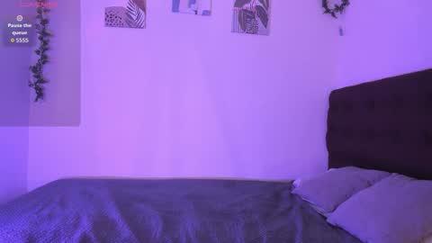 VALERI  online show from December 2025 07:30:02 PM