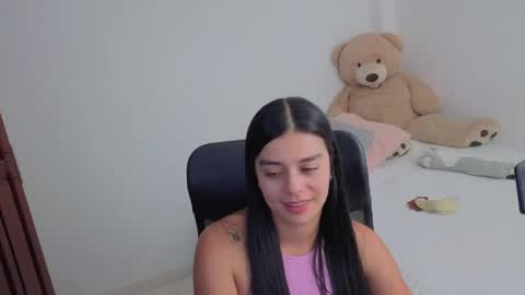 Juli C online show from April 2026 01:14:02 AM