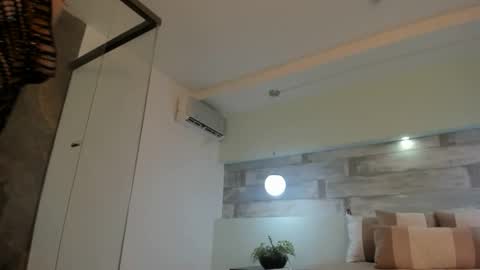 Snapshot of valeriiee21 chatting on January 2026 11:29:02 PM valeriiee21 online show from January 2026 11:29:02 PM