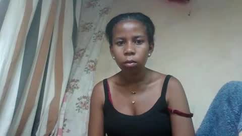 Snapshot of valerinezah chatting on February 2026 05:19:02 PM valerinezah online show from February 2026 05:19:02 PM