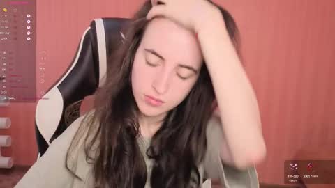 Snapshot of valeritiio chatting on September 2025 02:44:01 AM valeritiio online show from September 2025 02:44:01 AM