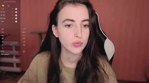 Snapshot of valeritiio chatting on October 2025 05:27:01 AM valeritiio online show from October 2025 05:27:01 AM