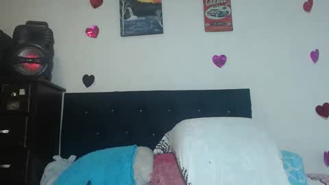 valerivegas online show from November 2025 07:34:02 PM