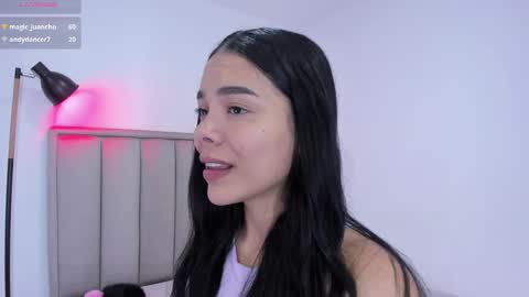 Cris  online show from February 2025 09:12:01 PM