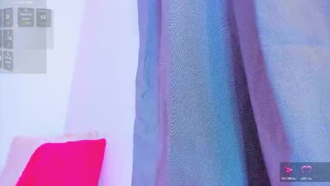 Snapshot of valery_kils chatting on November 2025 01:07:02 AM VALERY online show from November 2025 01:07:02 AM