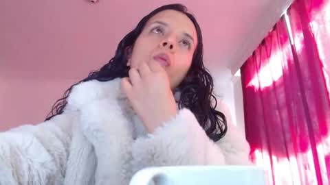 Valeria online show from June 2026 01:09:02 PM