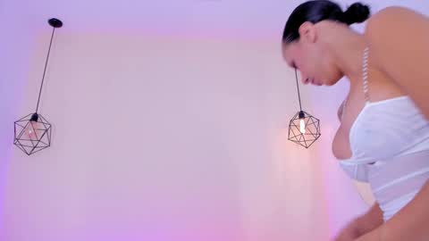 VALERY online show from September 2025 12:18:01 PM