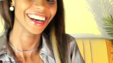 Snapshot of valery_swan1 chatting on December 2024 02:02:02 AM Valery swan1 online show from December 2024 02:02:02 AM