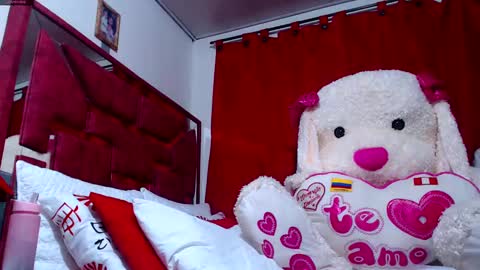 Snapshot of valerybaker1 chatting on February 2025 08:10:01 PM B V Naughty online show from February 2025 08:10:01 PM