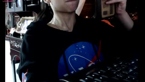 Snapshot of valerybaker1 chatting on February 2025 02:39:02 AM B V Naughty online show from February 2025 02:39:02 AM