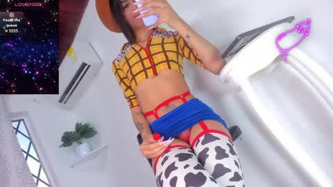 Snapshot of valeryhotsex2 chatting on March 2026 08:53:01 PM sussy online show from March 2026 08:53:01 PM