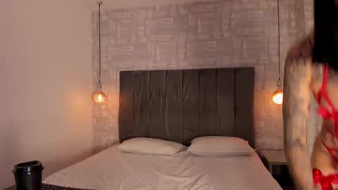 valerykat_ online show from September 2025 11:25:01 AM