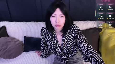 Valery Mur3 online show from April 2026 01:01:02 PM