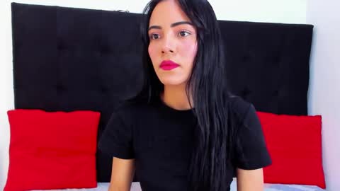 Snapshot of valerythompsonper chatting on September 2025 08:30:02 PM valery online show from September 2025 08:30:02 PM