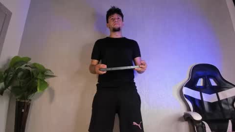 Valentino online show from March 2026 11:13:01 AM