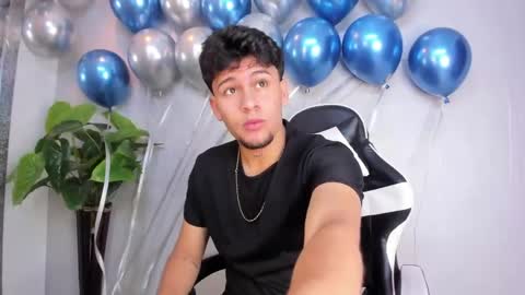 Valentino online show from March 2026 11:22:02 AM