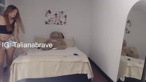 Snapshot of valientegirl_ chatting on November 2025 03:50:02 AM VALIENTE online show from November 2025 03:50:02 AM