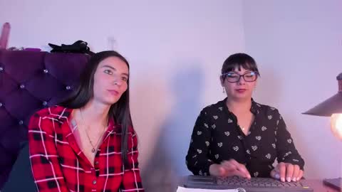 Snapshot of valkiria_and_dione chatting on February 2026 07:51:01 PM Valkiria and Dione online show from February 2026 07:51:01 PM