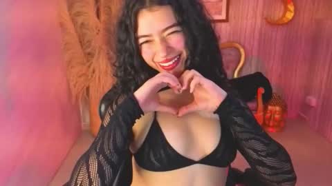 Valkiria  online show from November 2025 01:25:02 PM