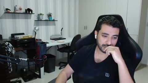 Roberto Carlos online show from October 2025 12:19:02 AM