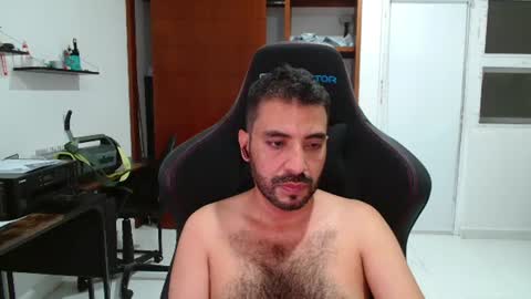 Snapshot of vallartamexi chatting on June 2026 02:12:02 AM Roberto Carlos online show from June 2026 02:12:02 AM