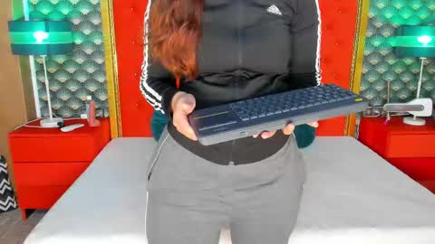 Valerie Val V online show from February 2025 02:06:02 PM