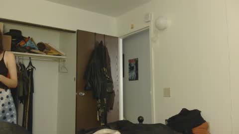 Snapshot of valleriestarr chatting on September 2025 12:01:02 AM Vallerie Starr online show from September 2025 12:01:02 AM