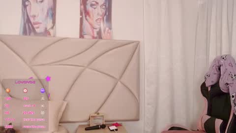 Vallery online show from March 2025 07:15:02 PM