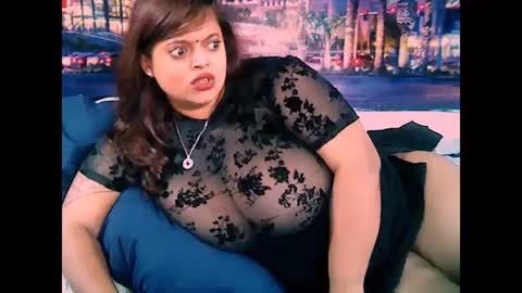 indianvalvet priya is back online show from January 2025 10:08:02 AM