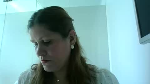 Snapshot of valu2208 chatting on October 2025 05:53:02 PM valu2208 online show from October 2025 05:53:02 PM