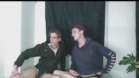 Snapshot of vamp_noah chatting on December 2024 04:53:02 AM Vamp Noah and Dan online show from December 2024 04:53:02 AM